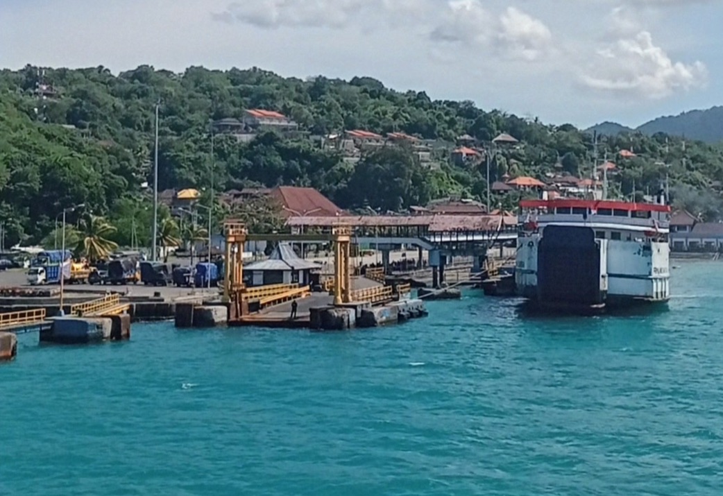 Padang Bai 港